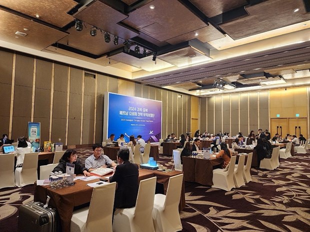 Des entreprises sud-coreennes et vietnamiennes promeuvent leur cooperation a Hanoi hinh anh 1
