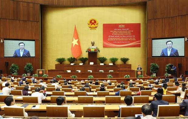 Vuong Dinh Hue exhorte a ameliorer la qualite des activites des delegations parlementaires hinh anh 1
