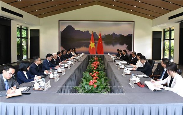 Vietnam-Chine : entretien entre les deux ministres des Affaires etrangeres hinh anh 1
