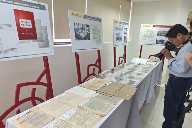 De nombreux documents d'archives originaux sur la campagne de Dien Bien Phu devoiles hinh anh 1