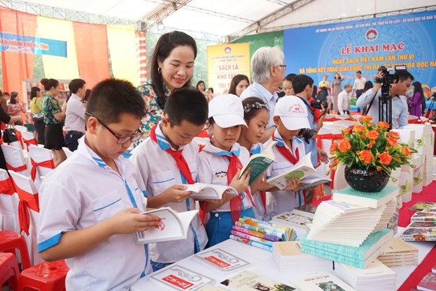 Hanoi celebre la Journee du livre et de la culture de la lecture 2024 hinh anh 1