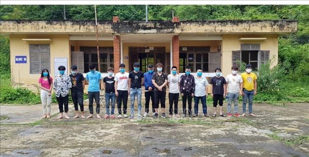 Quinze arrestations pour entree illegale au Vietnam hinh anh 1