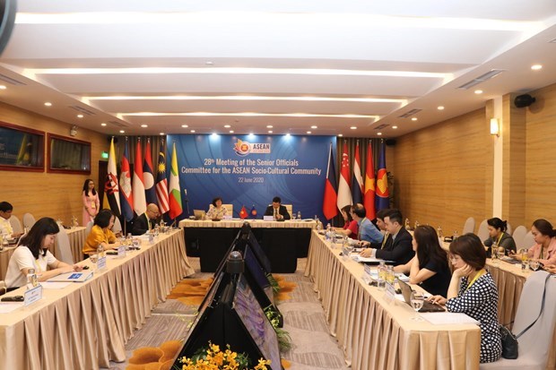 Le Comite des hauts fonctionnaires de la Communaute socio-culturelle de l’ASEAN tient sa 28e reunion hinh anh 2