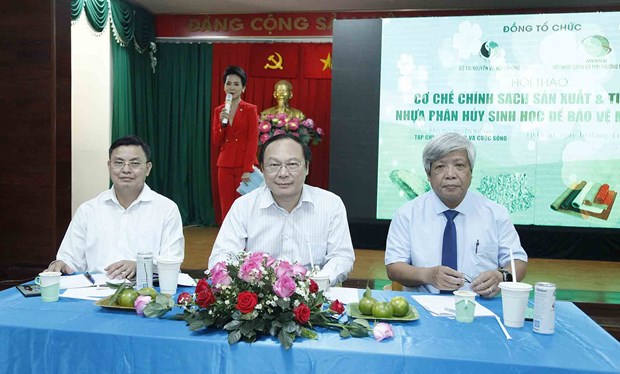 Le Vietnam promeut l’utilisation des plastiques biodegradables hinh anh 1