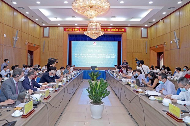 Le Vietnam s’emploie a promouvoir la reprise et le developpement post-Covid-19 hinh anh 4
