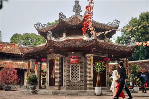 A Hanoi, l’ancienne pagode Lang a l’epreuve du temps hinh anh 2