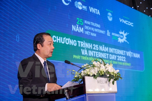 Internet, un element important de la transformation numerique au Vietnam hinh anh 1