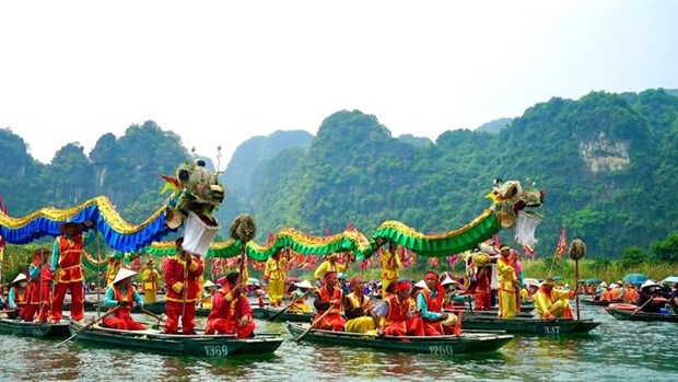 Le festival de Trang An attire du monde hinh anh 1