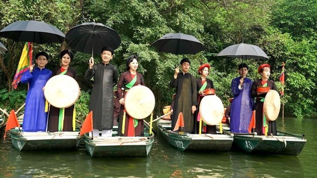 Le festival de Trang An attire du monde hinh anh 2
